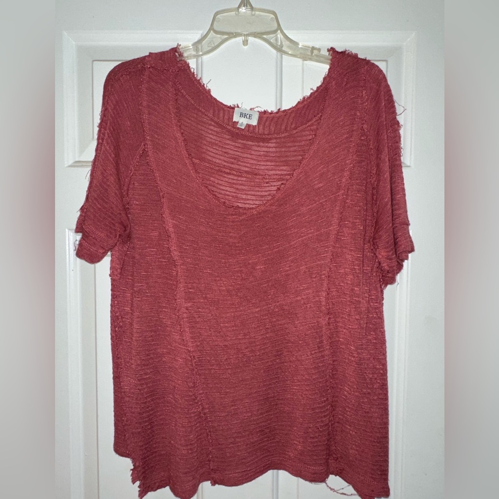 Distressed short sleeve